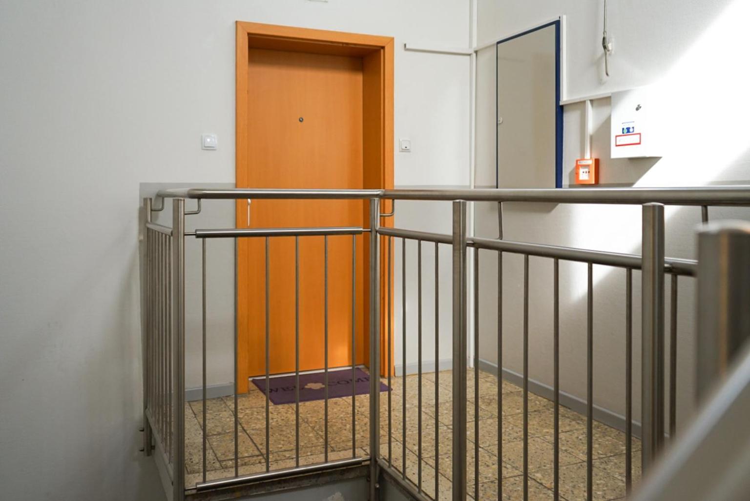 Moeblierte 3-Zimmer-Wohnung Nahe Duesseldorf In Duisburg-Sued Exterior foto